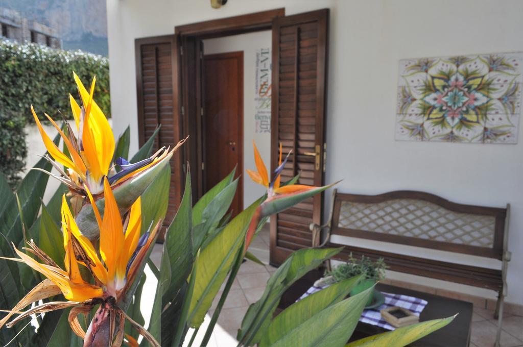 Camere da Mariolina Macari Esterno foto