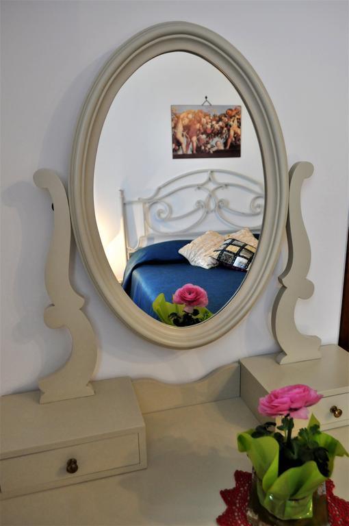 Camere da Mariolina Macari Esterno foto